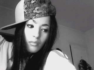 SelmaRosaPromo's profile picture. La digitape S.E.L.M.A dispo maintenant sur Itunes.En attendant l'EP. Je suis #Followbackeuse. Contact SMS: 0699339012 reserver aux fans.