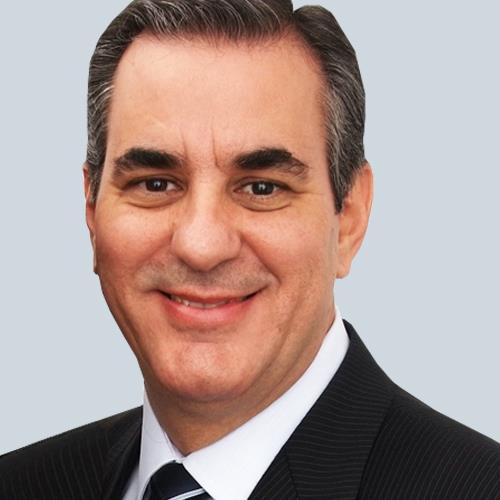 Descubra como pensa e atua o Deputado Federal que criou um dos maiores projetos sociais do Brasil.