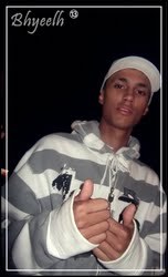 irmão&melhoramigo da @marleybdt_ ;) / Chama os maluco doido da _/=\_ que eles resolve  ♪♫ ♪♫