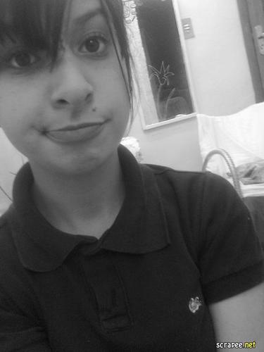 Amor: 4 Letras, 2 Vogais, 2 Consoantes e 2 Idiotas ''bob marley''