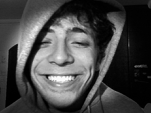 Baixista, English Teacher ,Andarilho, Feliz e Super Herói nas horas vagas.