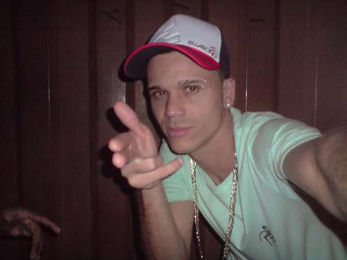 força da comunidade...


http://t.co/RZwv70RPa5