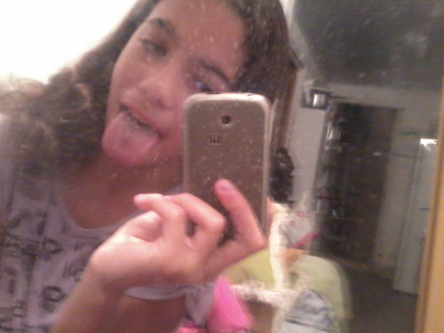 #Extrovertida , #Simpática , #Ciumenta e #amiiga ~ essa sou eu ~ Miinhaas s2 --  @DjeeehAlmeeida ee @keethy_zikaa ♥
