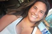 O presente mais lindo qui a vida me deu .. Eu te amo demais minha princesa ♥ .. @estermuniz_ aq