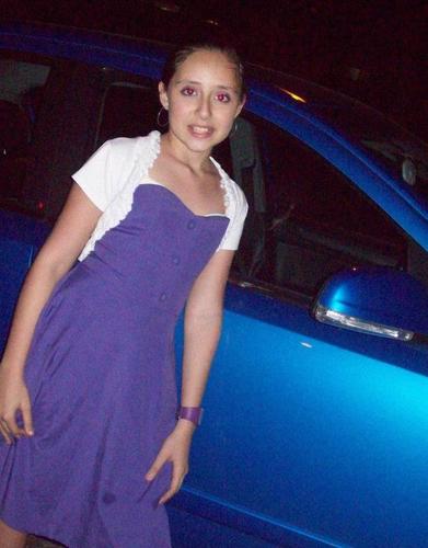 Ela é impossiveel qe noviinha terriiveeel!!!