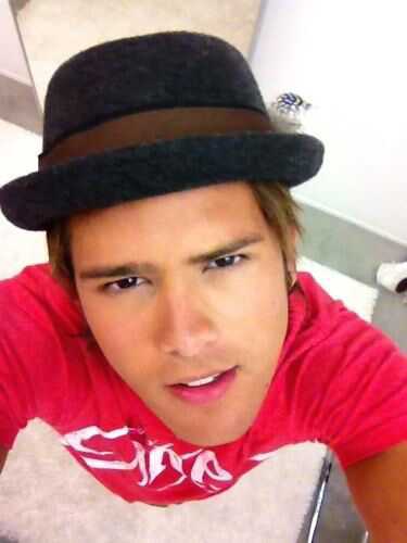 ¿Que sabes tu? ¿Que sé yo? ¿Que sabes? Que la vida solo hay una.. Y encontrarte a ti fue mi ¡gran fortuna!