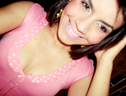 Tentar ser forte a todo e cada amanhecer... 

CORINTHIANA ! (: