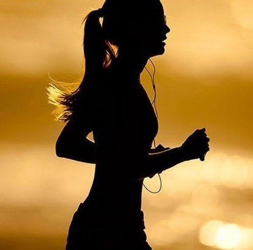 Fat_Emily's profile picture. SW. 89.3kg CW.89.3kg GW. 60kg UGW. 45-55kg #eatclean #traindirty i am determined to be fit not fat, toned and healthy :)