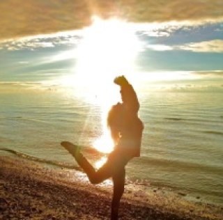 lake_girl_probz's profile picture. because ocean girls are overrated.