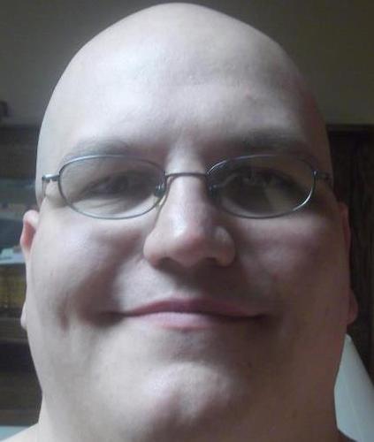 poe_joshua's profile picture. lady man,lover,good kisser,tattoo on upper right arm,tongue ring,bald head,father of 2 kids son Logan and Daughter Phoebe