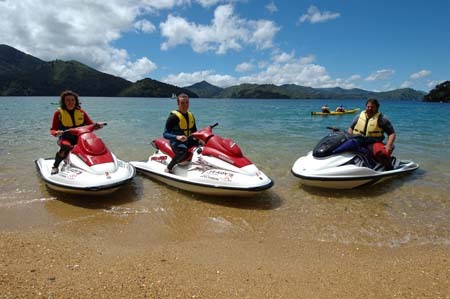 Jetski safari company on Koh Samui, Thailand. http://t.co/TE7QfgQNaj. Check us out!