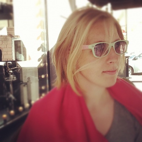 intoishn's profile picture. Visual developer & illustrator |
Eto Belarus Detka co-creator |
A magical fairy