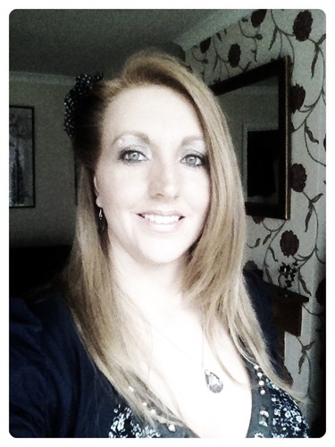 I am quick witted,with a sharp tongue,but a great sense of humour!I work hard.Very loyal,kind,caring & thoughtful....I think so anyway..... now you decide!:-)