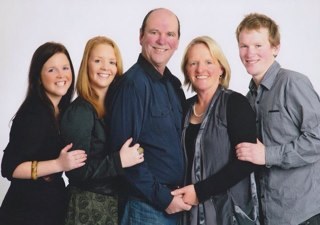 debmac1104's profile picture. 