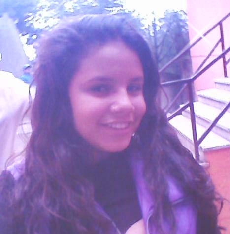 @Atau_Moreninhah segue aee' tenhoo 14 anoos!
@Veenk_Doocinhoo seguee aee bjjuu mesiiguuaa poovoo