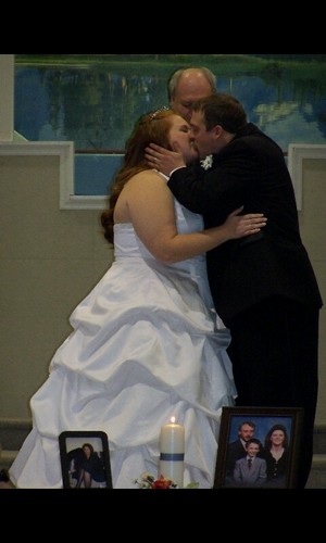 dhinchey25's profile picture. 