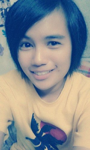 I enjoy making friends, and friends always start from strangers, so I don't mind if we're strangers :)