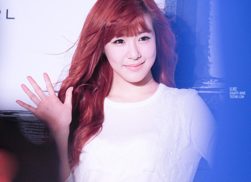 Official twitter Roleplayer by @RolePlayer_Ent | Tiffany Hwang Girls Generation | 95 lines | cinta damai! ^^v juga cinta abang kyuhyun~ ♥