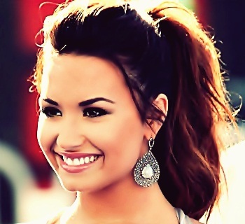 Lovatic desde sempre . @ddlovato s2