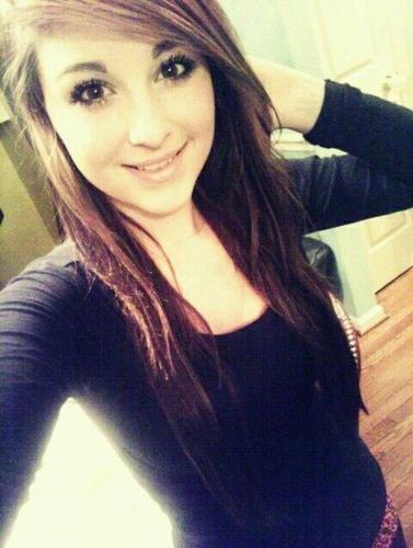 #BELIEBER AND #MAHOMIE! 3 #Deezy @TheDylanholland is my hubby!