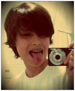 #Chato #Bobo #Feio #Sonhador #Ciumenta e #MuitoMais...