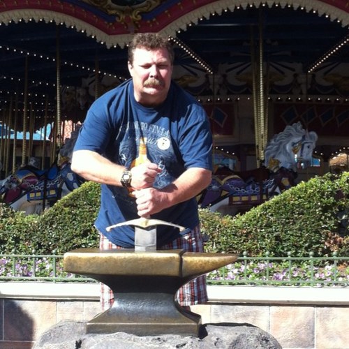 raideremo's profile picture. 