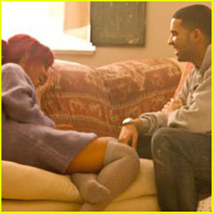 I love Drake,Rihanna,Logan Lerman,Alexandra Daddario,The Hunger Games,Jennifer Lawrence,Josh Hutcherson and BRUNO MARS