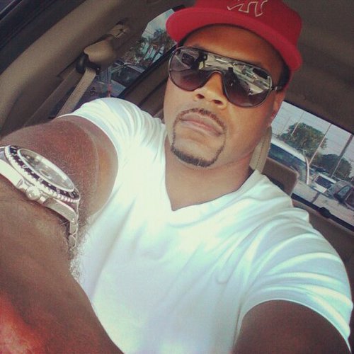 MrLynch's profile picture. 100%