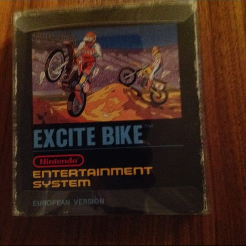 NesKnugen's profile picture. Nintendo NES, mitt övriga liv ses på @Knugen_SSK där jag twittrar om mitt liv som hockeybloggare och ekonomichef