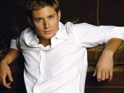 starting a season 8 of supernatural.... enjoy and im the real jensen