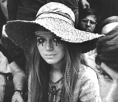 A peace loving girl trying to keep it classy in the south. #hippie #sweetheart #stoner #plur ✌ http://t.co/ZLnbD19ipa