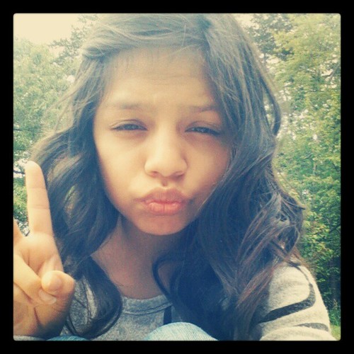 14. living the single lifee(;. Funn to be around with(: I love you ∞ and → Follow me, I follow back, just ask:) Carly Rae Jepsen follows(: