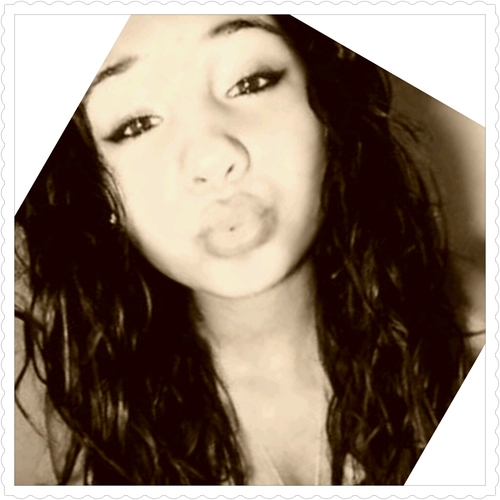 Im fun funny loving nerd kind of a girl but very street & book smart :-*