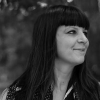 Vivian K. Wood (@viviankwood) Twitter profile photo