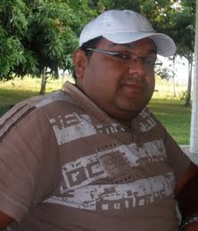 Professor de Matemática, Sindicalista (SINTERN), Conselheiro Municipal do CMDCA/NF e do FUNDEB/NF.