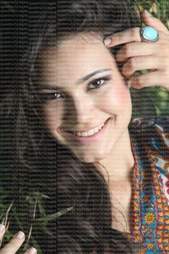 Não sou famosa, não tenho reply, não tenho rt , não tenho fotos, nunca abracei ela, nunca desistirei :)) Ully te amo ♥ Since: 8/04