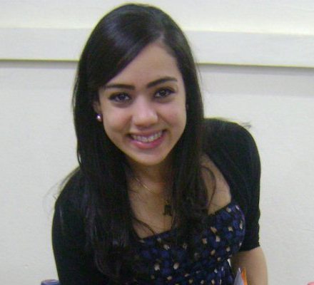 Bailarina, Farmacêutica, Filha do Deus Altíssimo. Totalmente dependente do Espírito Santo!