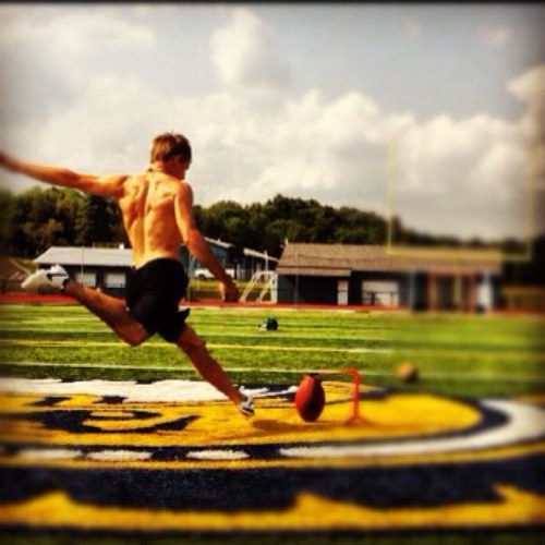 dioriYO_'s profile picture. 