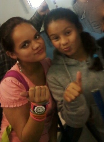 vem pro nosso mundo e sejam feliz ♥ Amizade Foda é a nossa que nem filha da puta destrói ♥ @masqueloucaa e @_Saabriiniinha ♥