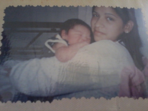 03_eesl's profile picture. 