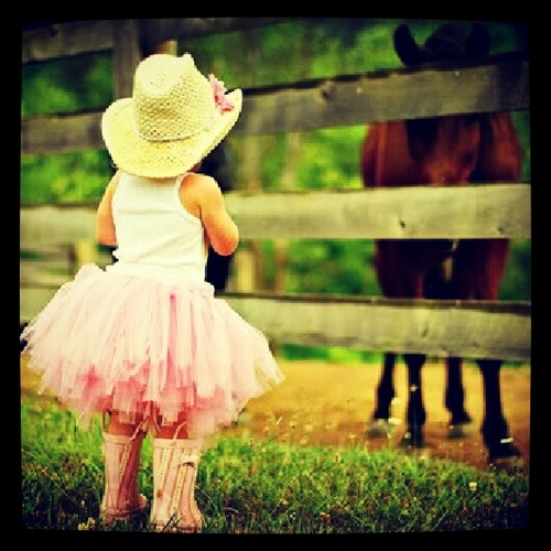 Gimme' a horse, a cummins,  & were in business. Dont forget to follow my hubby @_cwby_casanova he's a sweetie ♡