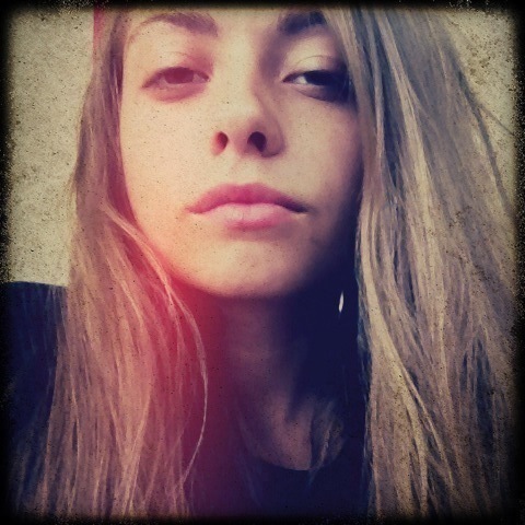 kosmicheskaya3's profile picture. ярковыраженный холерик
милая сука
лис