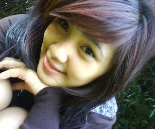 YuliaChayani's profile picture. #ProudBeShivers | @CherryBelleIndo ♥