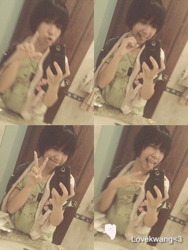 กราบสวัสดีพ่อแม่พี่น้องทุกคน ? -/\- ชื่อ ไนซ์ :D ไนซ์เขียนแบบนี่เท่านั้น = = ฟอโล่หนูมาเหอะนะ หนูไม่กัดวิบัติบ้างนิดหน่อย ฟอโล่หนูมา หนูตอบทุกคน:)