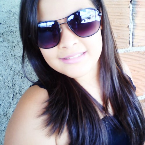 14/08/2000 | Branca, Estudante do Ensino Fundamental, Leão, Flamenguista, Parceira, Ciumenta, Feliz, Direta, Sonhadora e Solteira