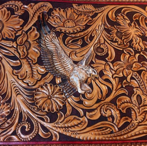 kanyabo's profile picture. Twitter現在放置状態ですいませんm(_ _)m １番の趣味は09/12頃から始めたレザークラフト！ただいま様々なカービングスタイルに挑戦中です。その他としては音楽で一応バンドもやってます。パートはベースかギター..でも、ちっとも上達しません….気晴らしに弾いてます。