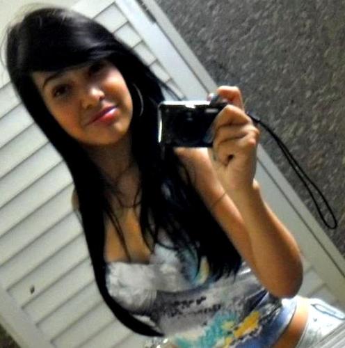 PRAZER : THAIS A FAMOZA ARLEQUINA sou loca duente pelo @mckauancoringa ele é minha vida minha rão meu e meu vilão TE AMO S3