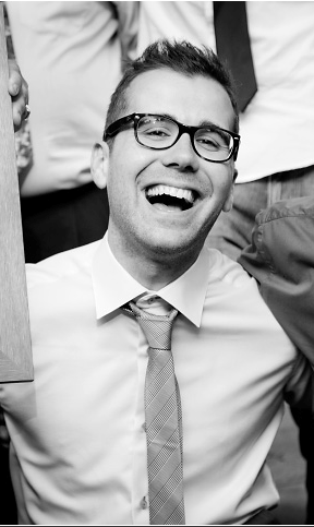 alexandregaste's profile picture. Spécialiste scène actuelle, chanson et nouvelle scène francophone.
Animateur / journaliste dans Disques et sons de comptoir diffusé sur Radio Prun - 92FM.