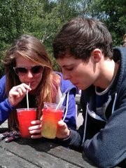 AndersWills's profile picture. A doctor who doesnt like blood.