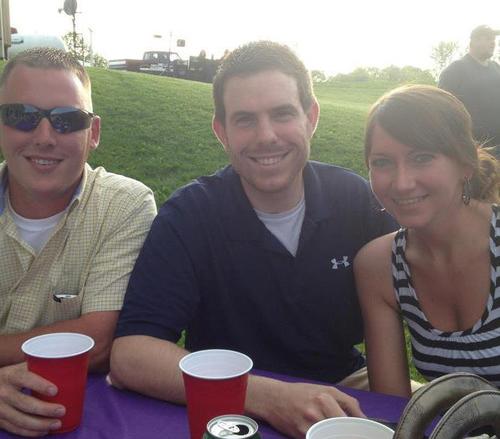 Mharp212's profile picture. Im 24 years old. Sell cars. Drink. Eat pizza. Hang out. Mountain bike.